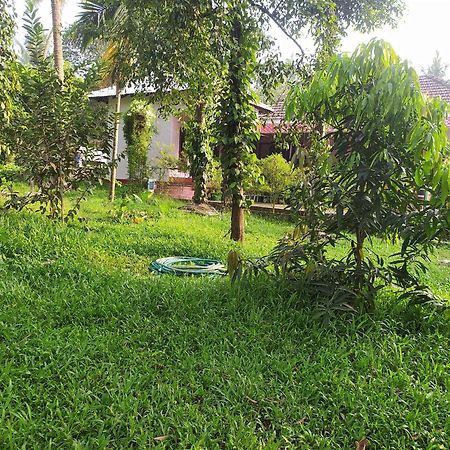 Runnin Airport - Homestay Gurpur Екстериор снимка