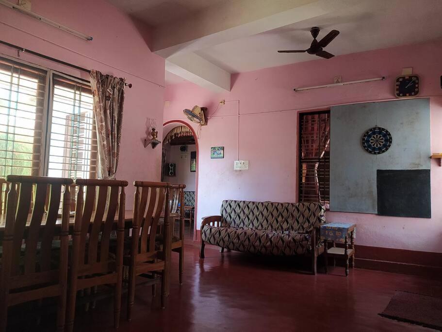 Runnin Airport - Homestay Gurpur Екстериор снимка