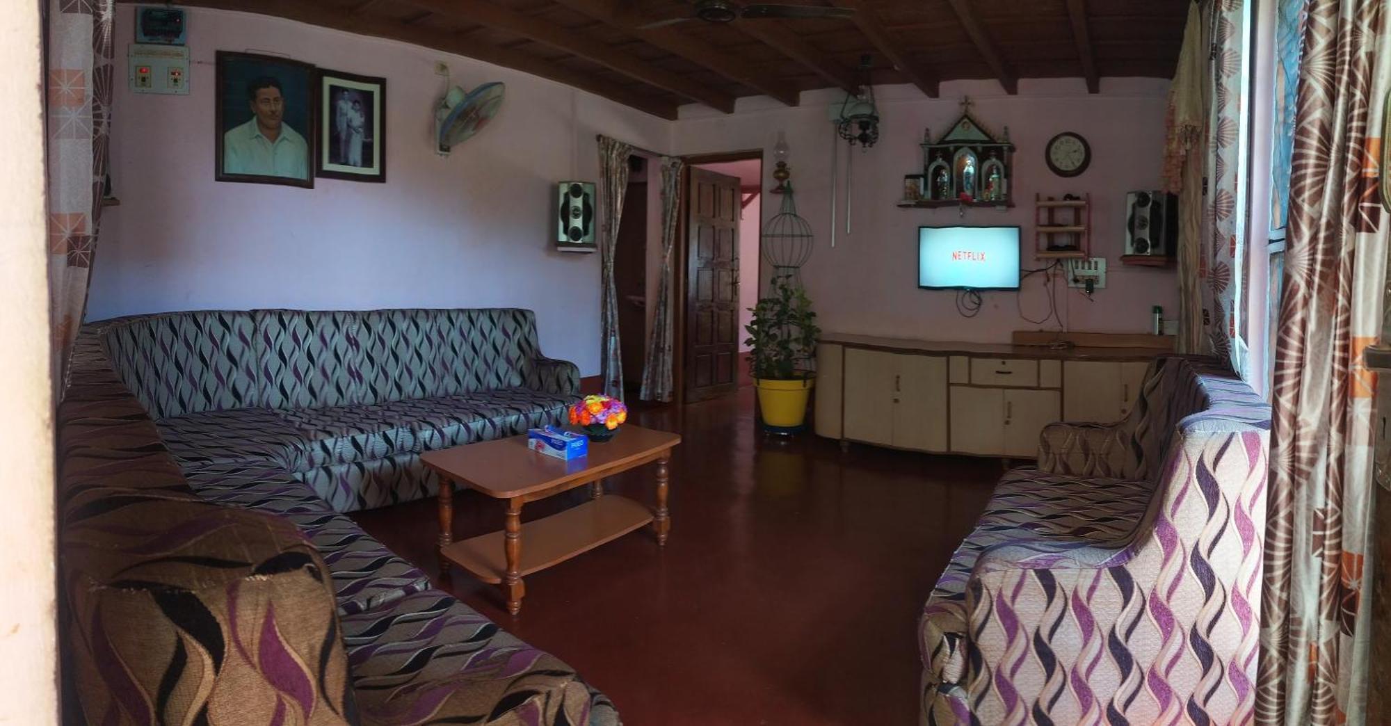 Runnin Airport - Homestay Gurpur Екстериор снимка